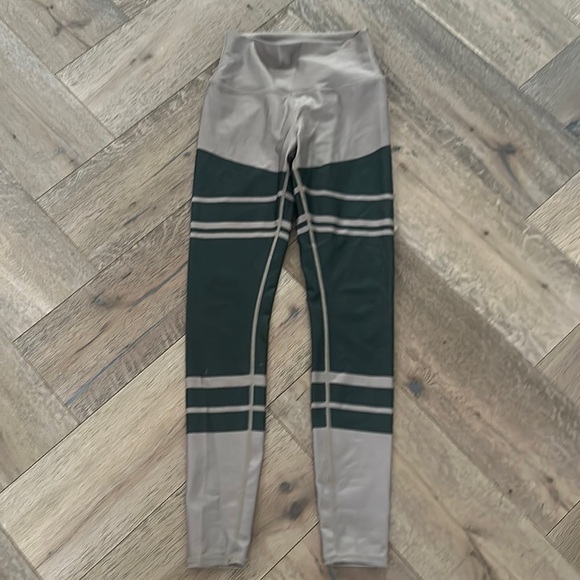 ALO yoga high waist airlift legging marathon stripe print - Picture 4 of 6